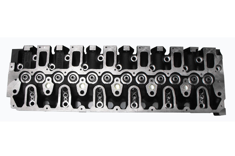Cylinder Head For 6 Cylinder