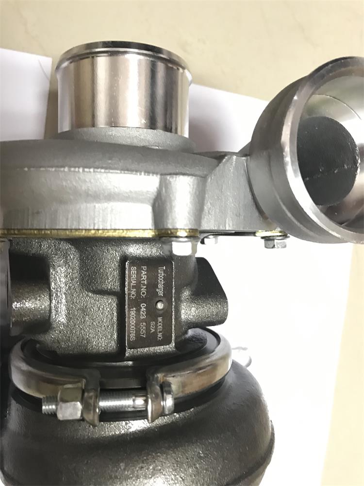 Turbocharger 04235557