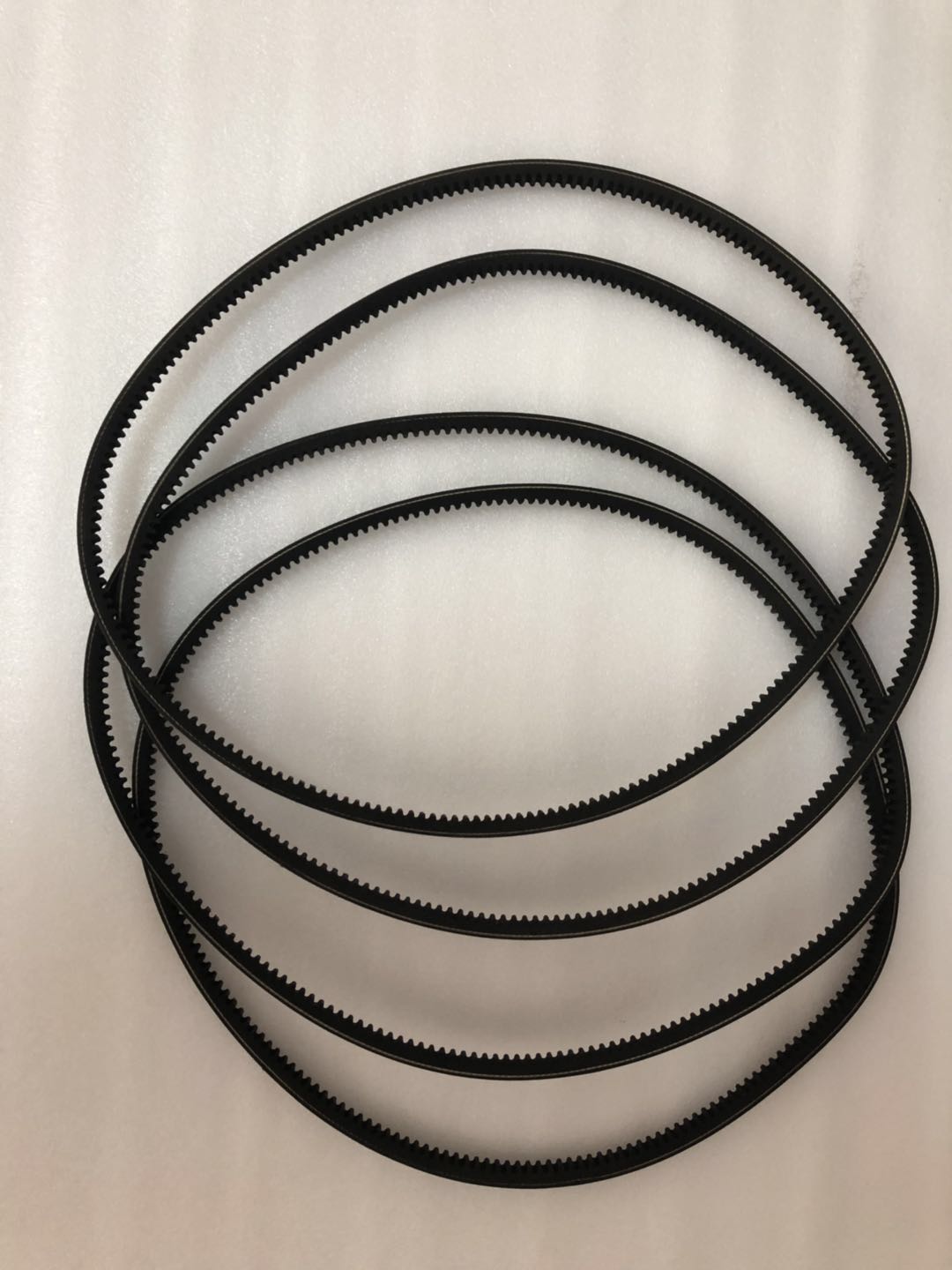 Narrow v-belt 01180150