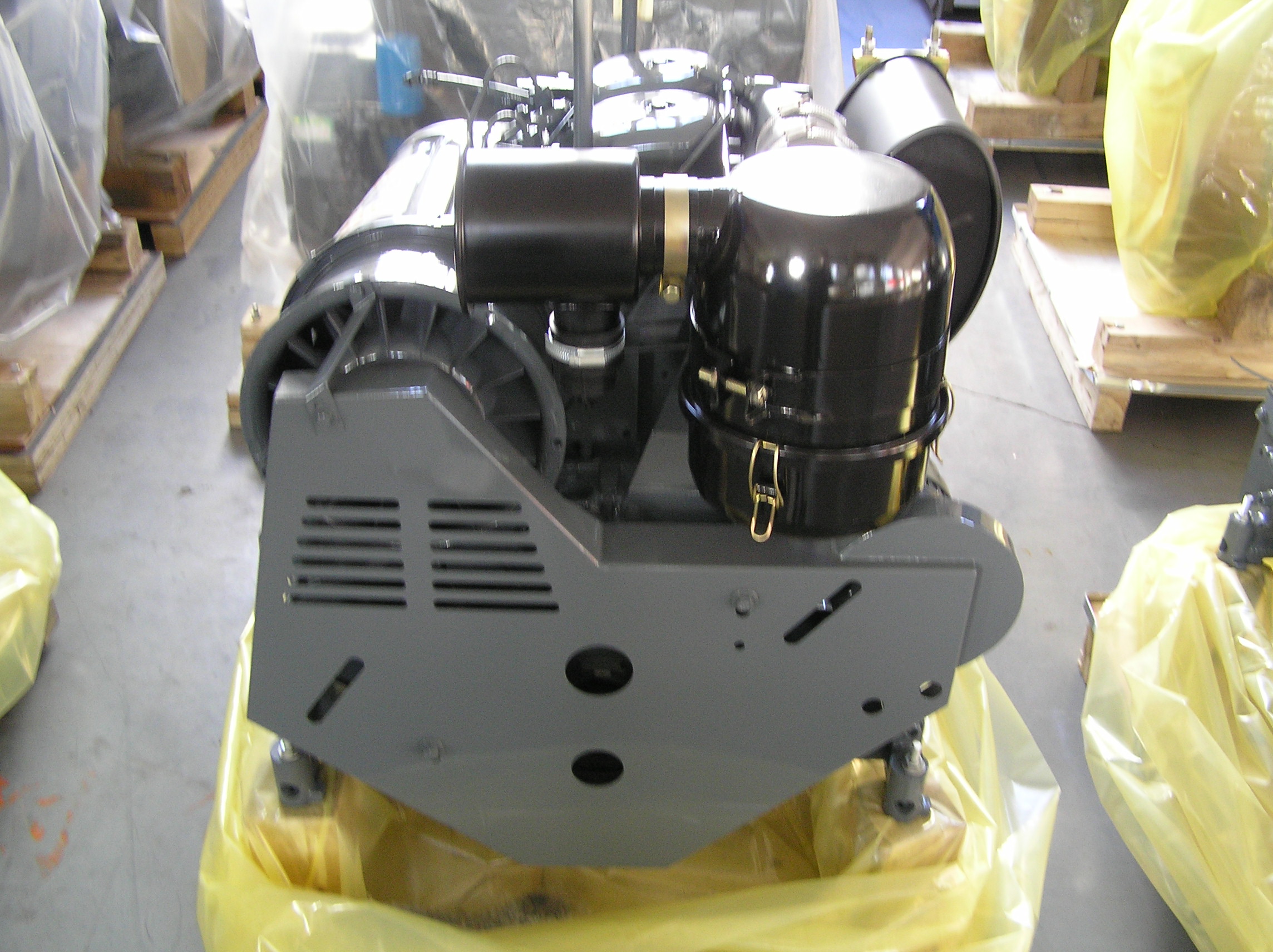 Deutz air cooled diesel engine F2L912